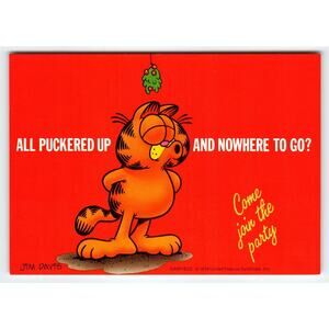 Garfield Cat Christmas Party Postcard All Puckered Up Kiss Jim Davis 1978 Tabby